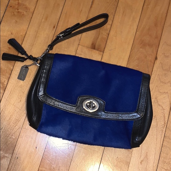 Limited Addition - Coach Legacy Cowhide Clutch - Picture 1 of 6